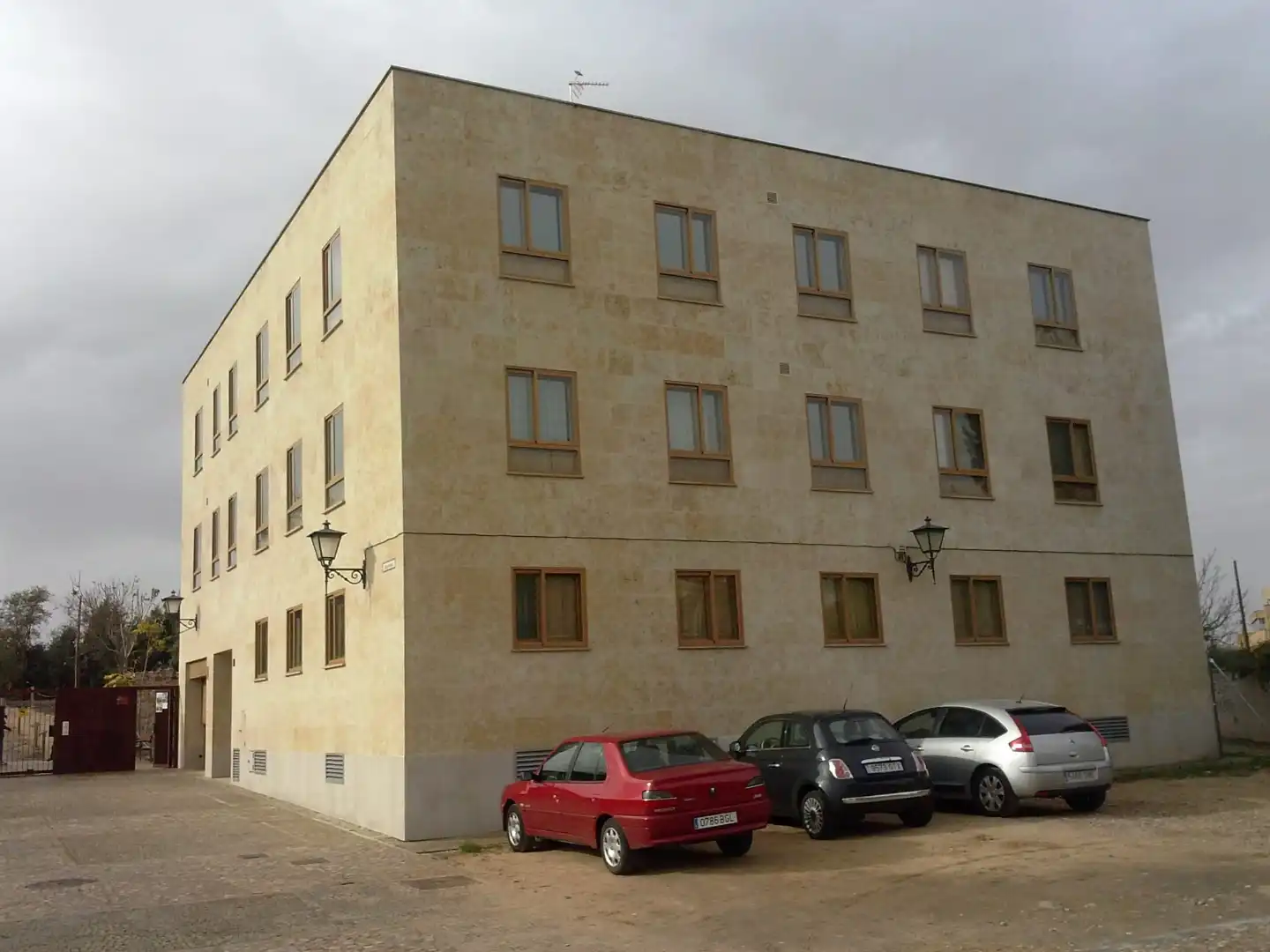 Flat for rent in Calle Joaquín Zahonero, 4, San Vicente - Las Úrsulas Exterior view of Flat for rent in Salamanca with Heating, Parquet flooring and Furnished