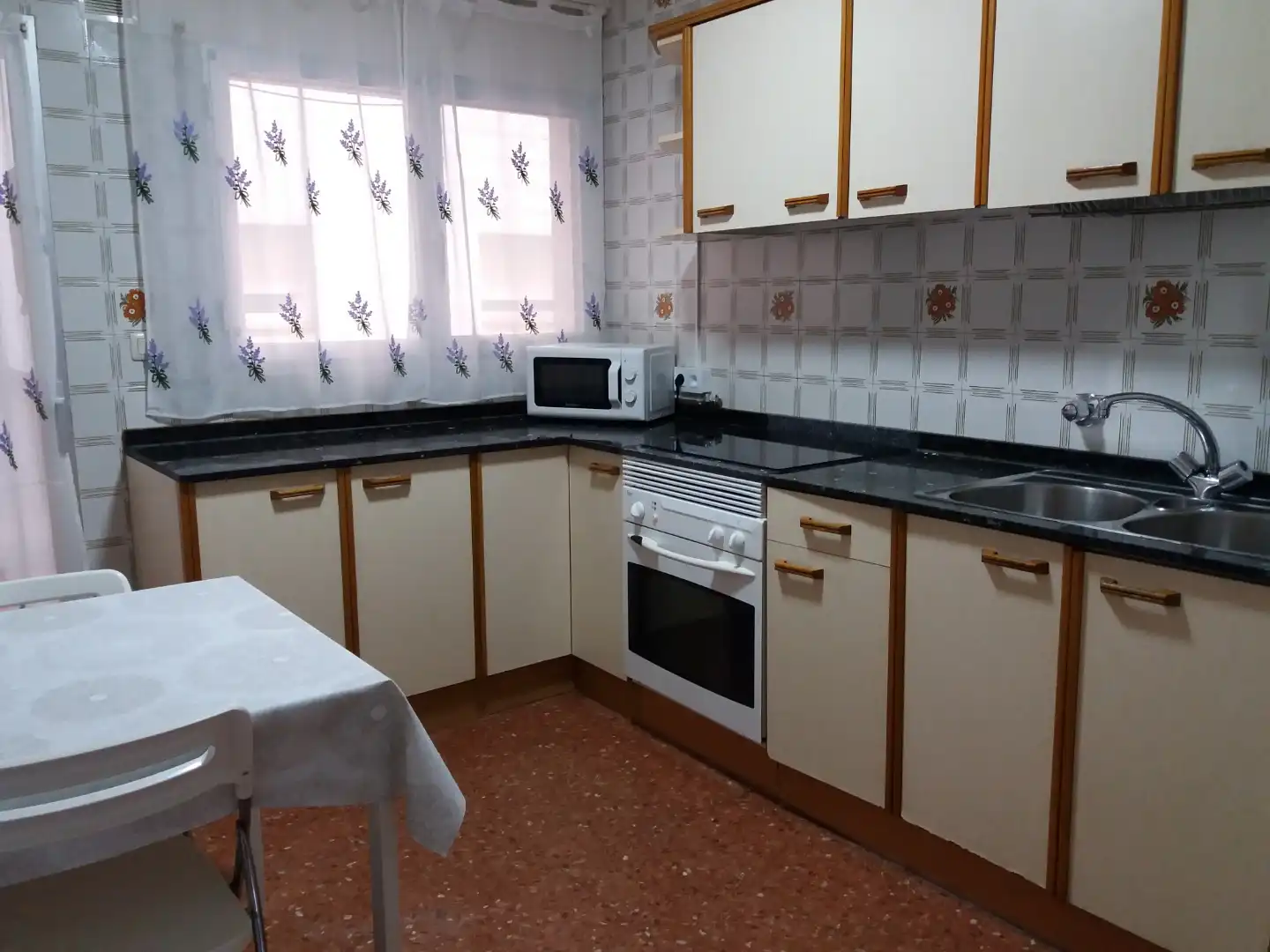 Flat for rent in Carrer del Bisbe Irurita, 6, Mariola