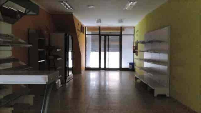 Local comercial en Alquiler en Serrada