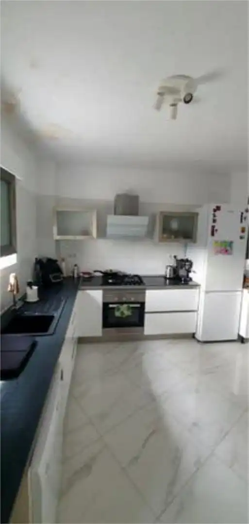 Einfamilien-Reihenhaus zum Verkauf in Benagalbón Küche von Einfamilien-Reihenhaus zum Verkauf in Rincón de la Victoria mit Terrasse und Schwimmbad