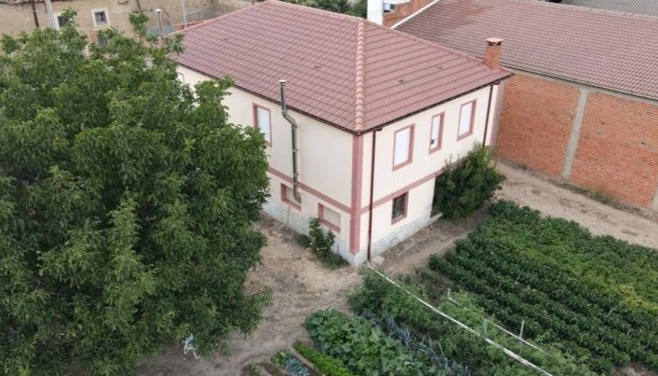 Casa o xalet en venda a Calle el Plantel, 8, Riego de la Vega, León - imatge 1 Foto 1 de Casa o xalet en venda a Calle el Plantel, 8, Riego de la Vega, León