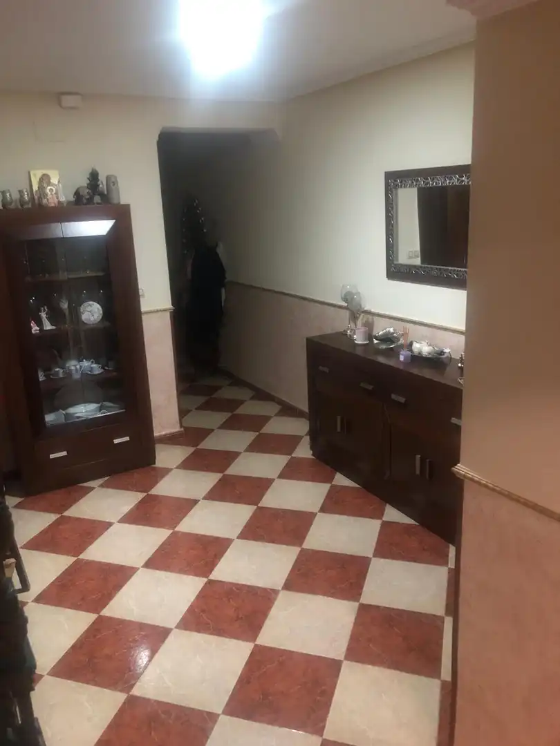 Casa adosada en venda a Calle Nuestra Señora de la Asunción, Jódar Menjador de Casa adosada en venda en Jódar amb Aire condicionat, Calefacció i Moblat