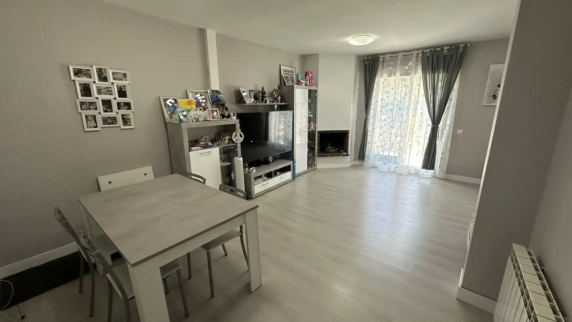 Sala de estar de Casa o chalet en venta en Carranque con Aire acondicionado, Terraza y Piscina