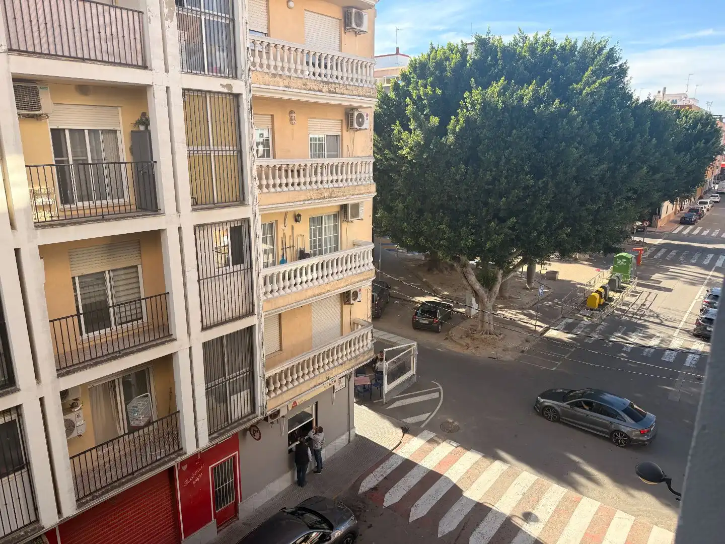 Vista exterior de Piso en venta en Algemesí con Aire acondicionado y Balcón