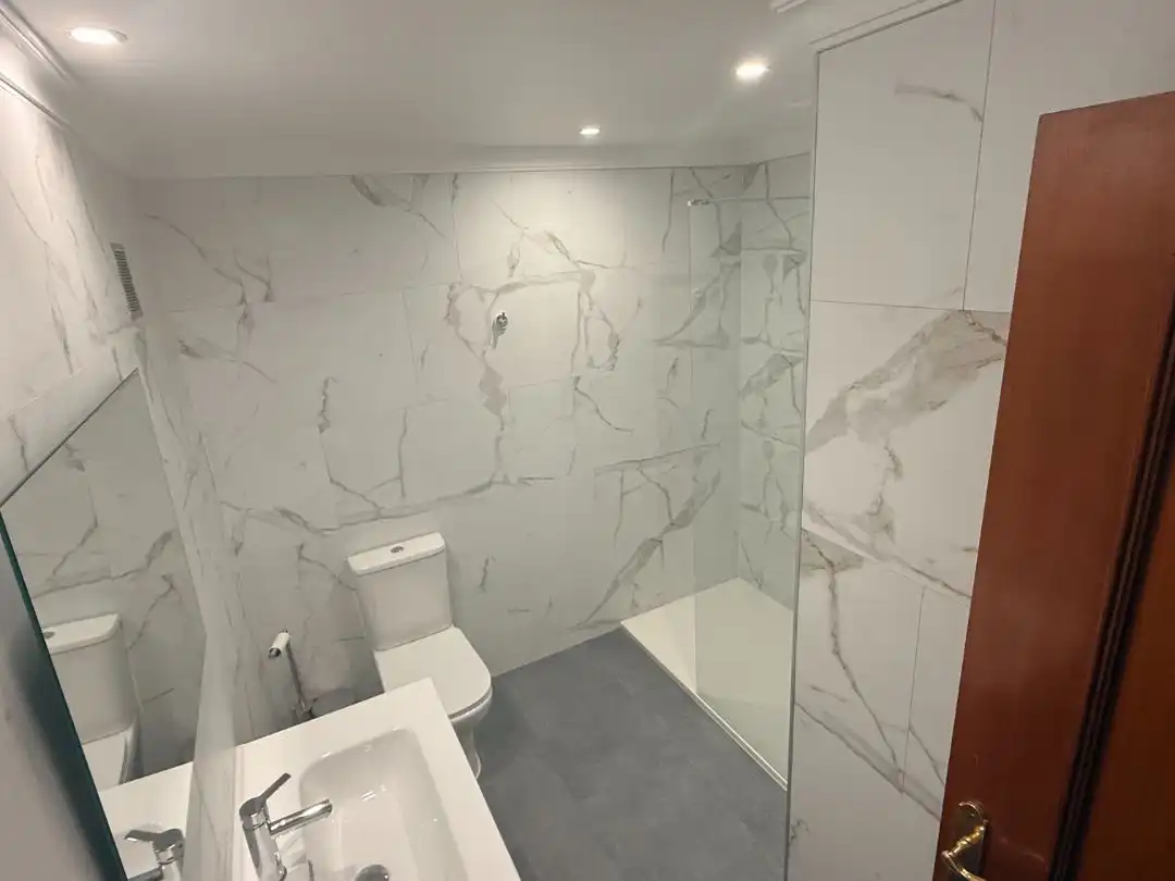 Baño de Piso en venta en Algemesí con Aire acondicionado y Balcón