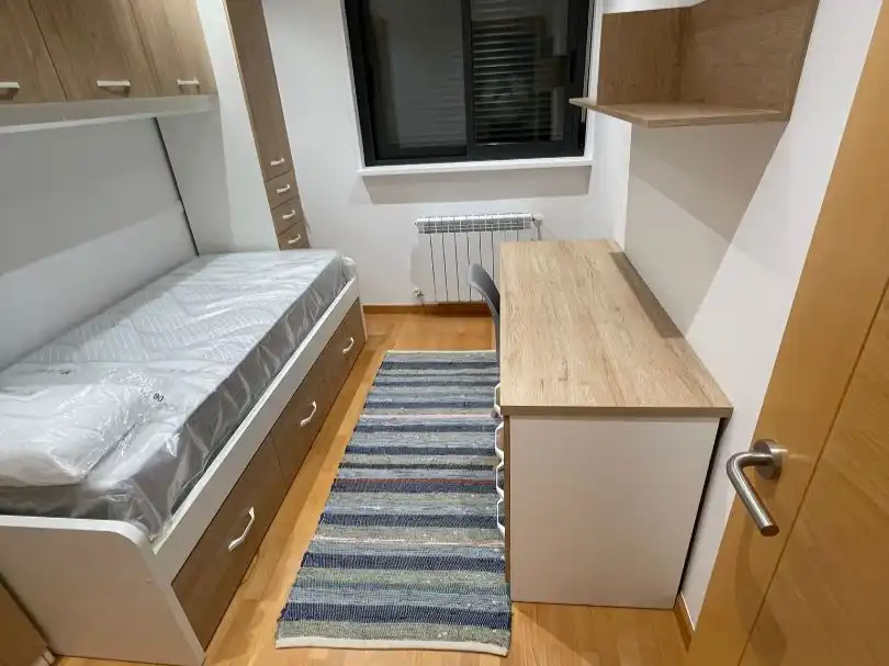 Apartments for rent in Barro San Francisco, 1, San Francisco Bedroom of Apartments for rent in Ourense Capital with Heating, Storage room and Furnished