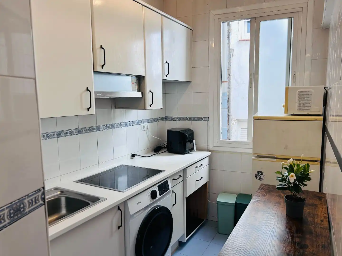 Flat for rent in Calle de Calatrava, 11, Palacio Kitchen of Flat for rent in Madrid Capital with Air Conditioner