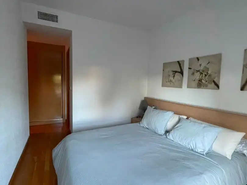 Flat for rent in Calle Agustina de Aragón, 1, Aguas Vivas - La Zambomba Bedroom of Flat for rent in Cáceres with Air Conditioner, Heating and Parquet flooring