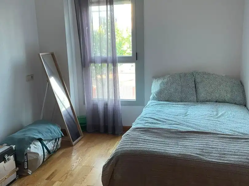 Flat for rent in Calle Agustina de Aragón, 1, Aguas Vivas - La Zambomba Bedroom of Flat for rent in Cáceres with Air Conditioner, Heating and Parquet flooring