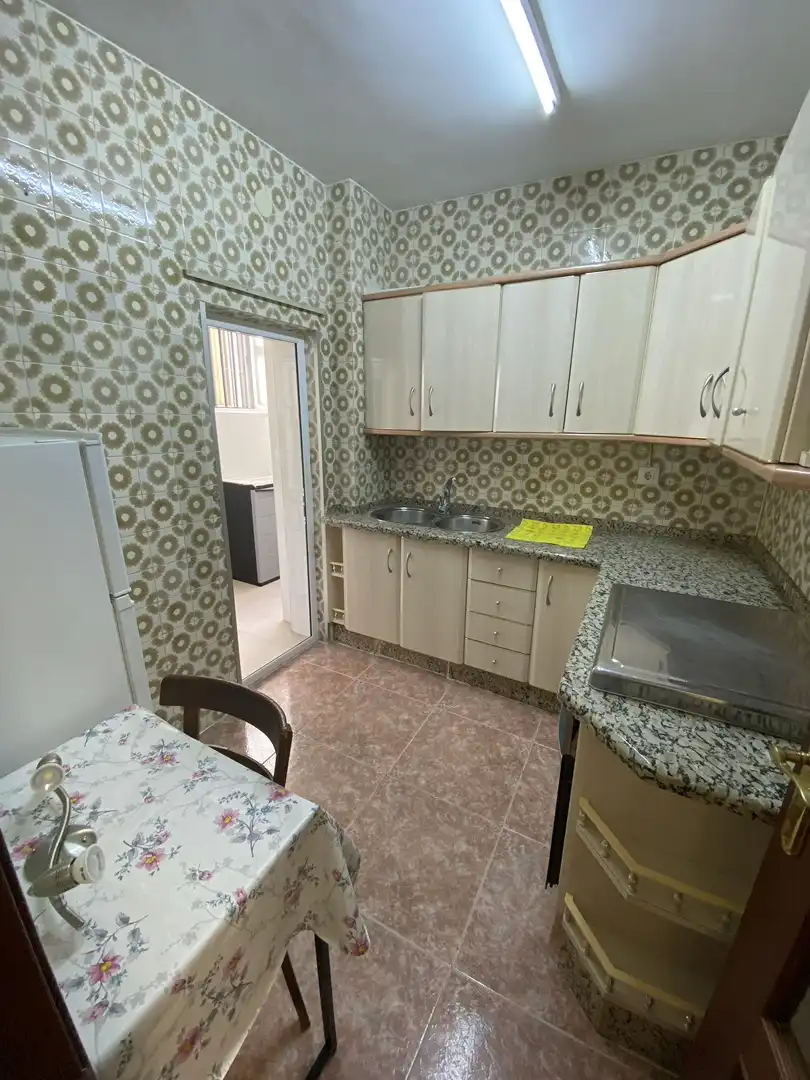 Cocina de Piso de alquiler en Jaén con Amueblado, Horno y Lavadora