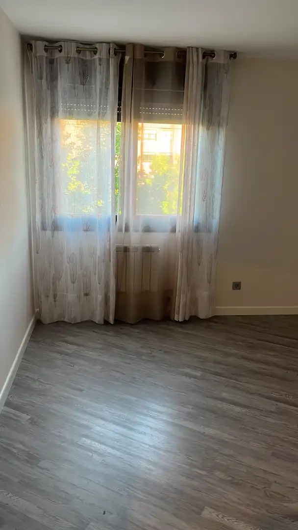 Flat for rent in Paseo de Zorrilla, 165, Parque Alameda - Paula López Flat for rent in Paseo de Zorrilla, 165, Parque Alameda - Paula López