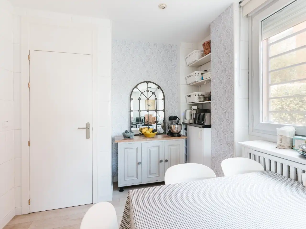 Casa o chalet en venta en Calle de Álvaro Caballero, 19b, La Florida - El Plantío Cocina de Casa o chalet en venta en Madrid Capital con Aire acondicionado, Terraza y Piscina