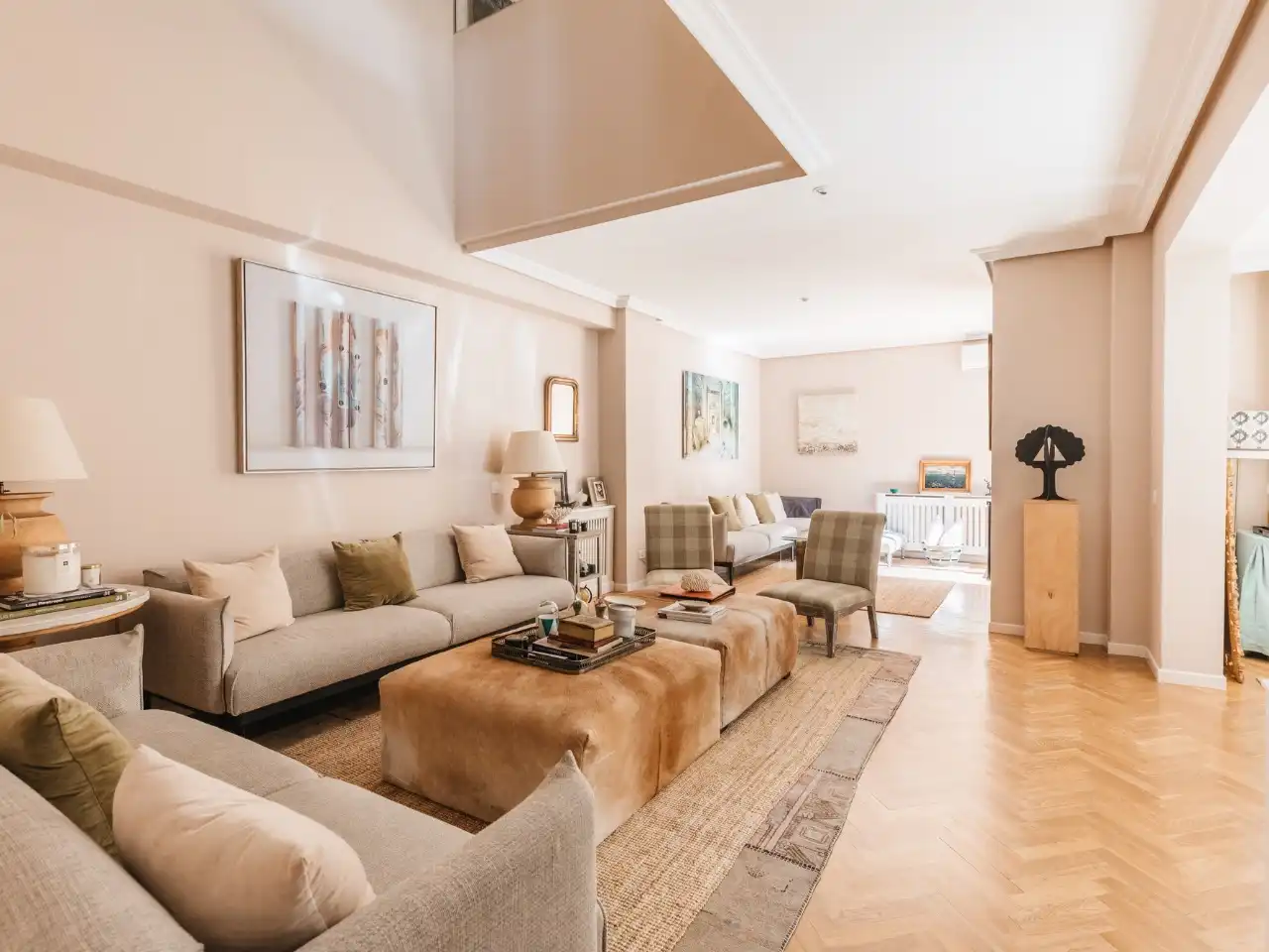 Casa o chalet en venta en Calle de Álvaro Caballero, 19b, La Florida - El Plantío Sala de estar de Casa o chalet en venta en Madrid Capital con Aire acondicionado, Terraza y Piscina