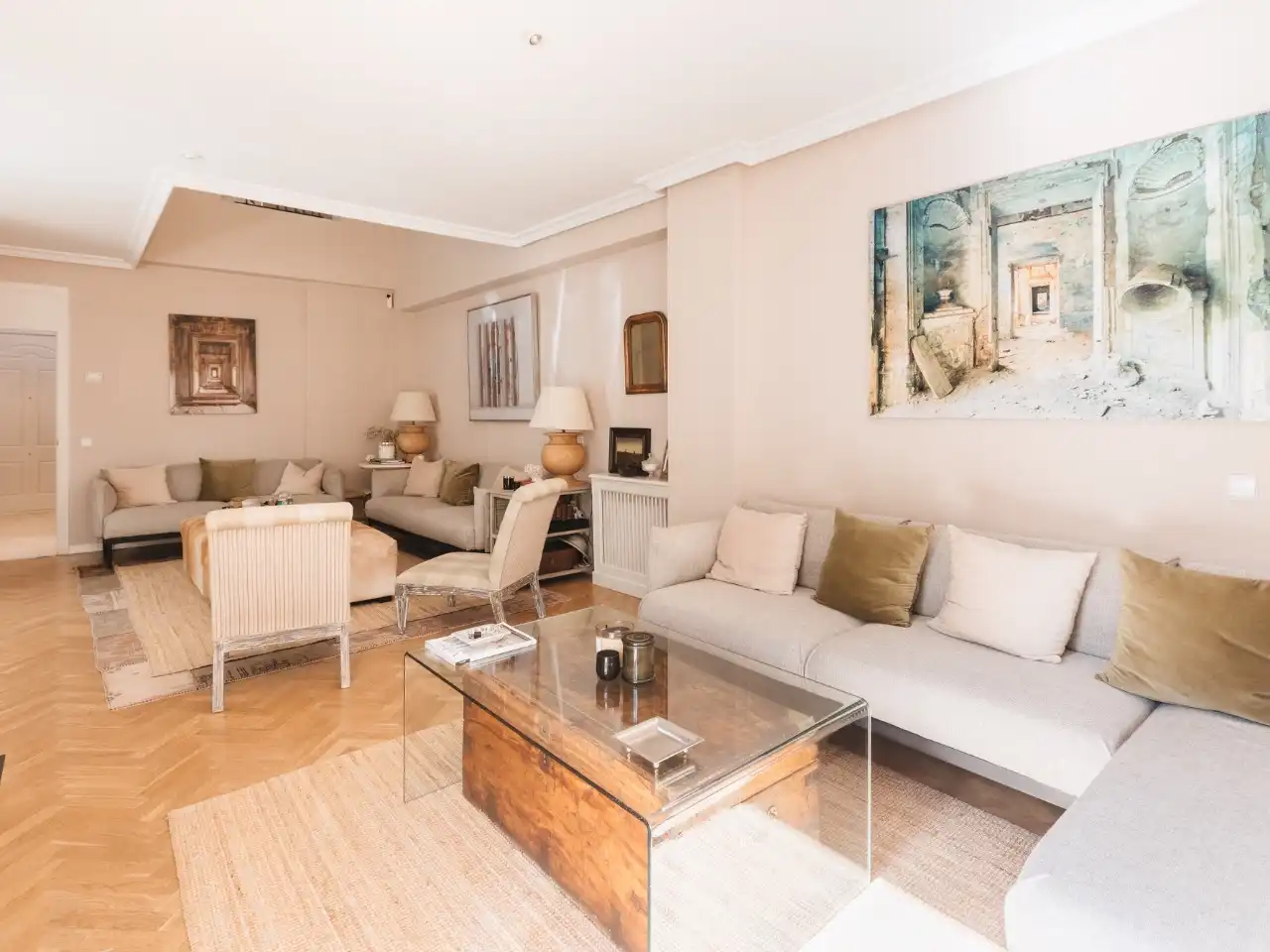 Casa o chalet en venta en Calle de Álvaro Caballero, 19b, La Florida - El Plantío Sala de estar de Casa o chalet en venta en Madrid Capital con Aire acondicionado, Terraza y Piscina