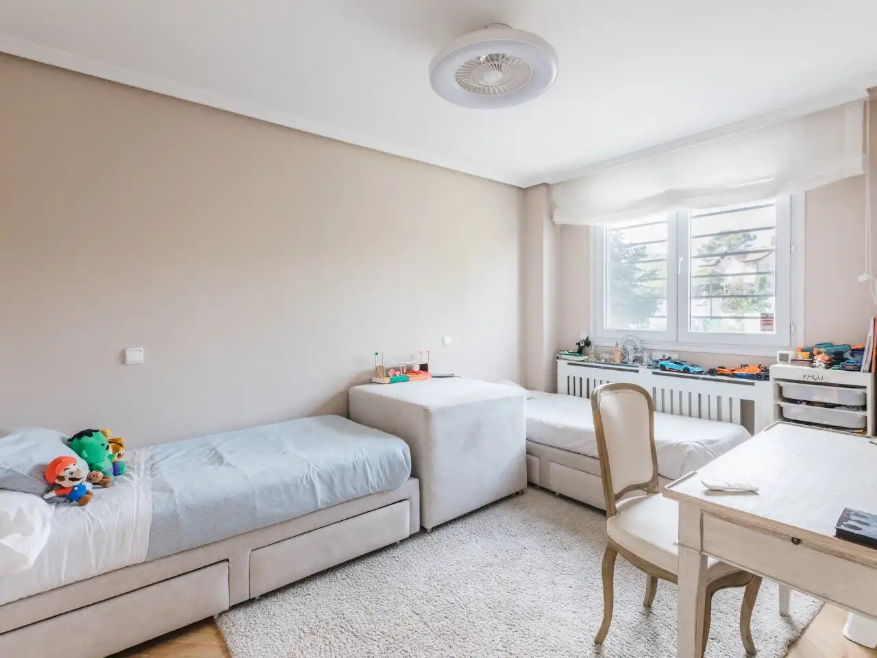 Casa o chalet en venta en Calle de Álvaro Caballero, 19b, La Florida - El Plantío Habitación de Casa o chalet en venta en Madrid Capital con Aire acondicionado, Terraza y Piscina
