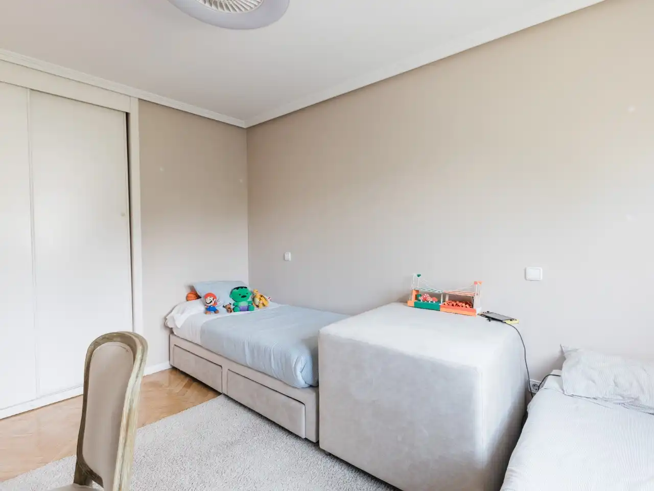 Casa o chalet en venta en Calle de Álvaro Caballero, 19b, La Florida - El Plantío Habitación de Casa o chalet en venta en Madrid Capital con Aire acondicionado, Terraza y Piscina