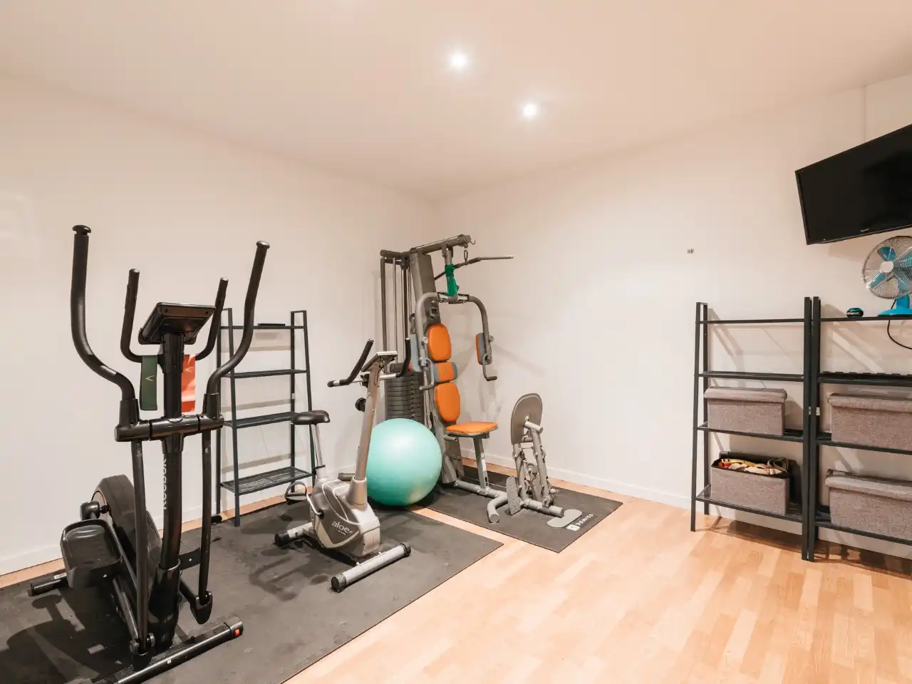 Casa o chalet en venta en Calle de Álvaro Caballero, 19b, La Florida - El Plantío Casa o chalet en venta en Madrid Capital con Aire acondicionado, Terraza y Piscina