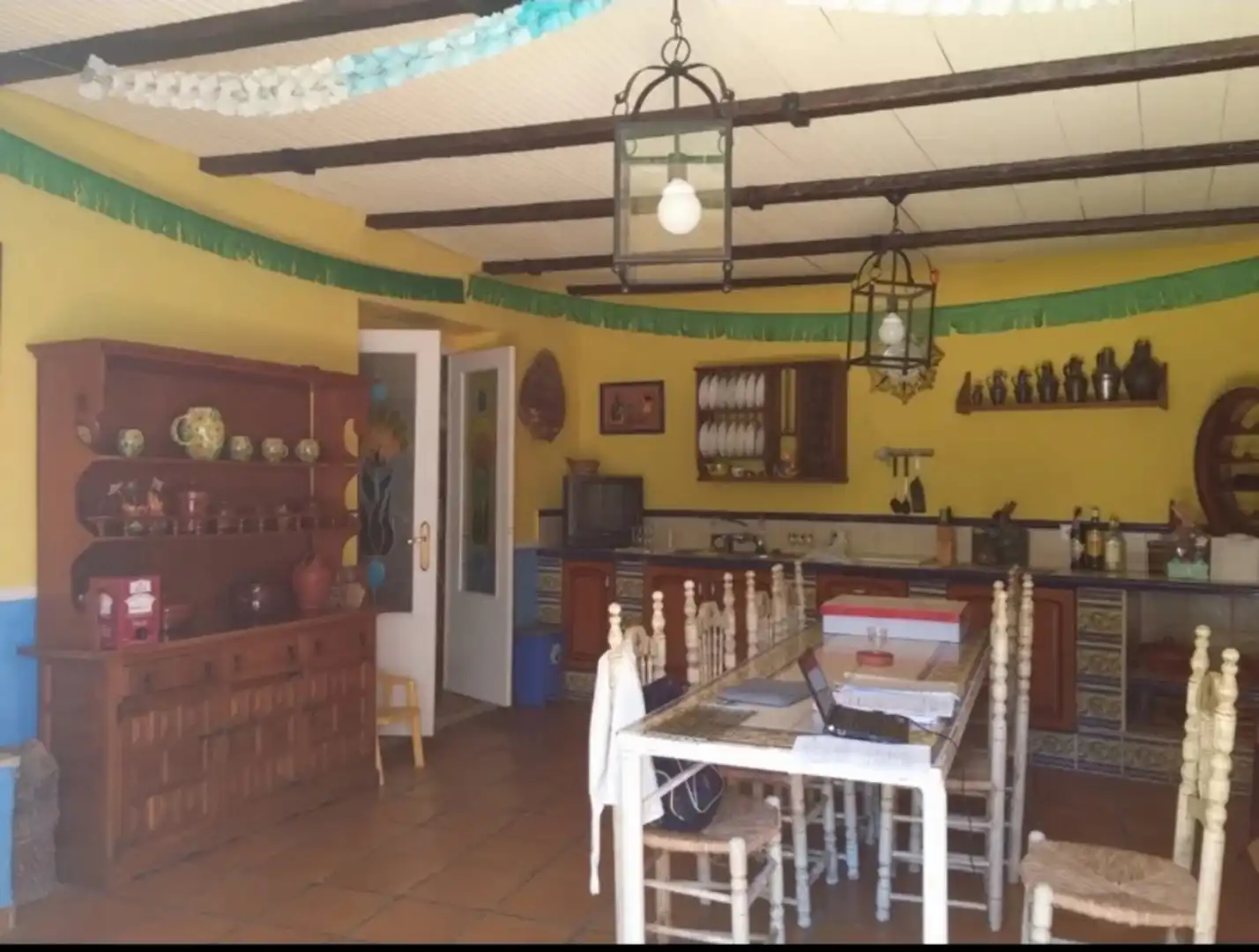 Casa o xalet de lloguer a Travesia de la Fuente, 30, Santa Maria de Trassierra Cuina de Casa o xalet de lloguer en Córdoba amb Aire condicionat, Calefacció i Jardí privat