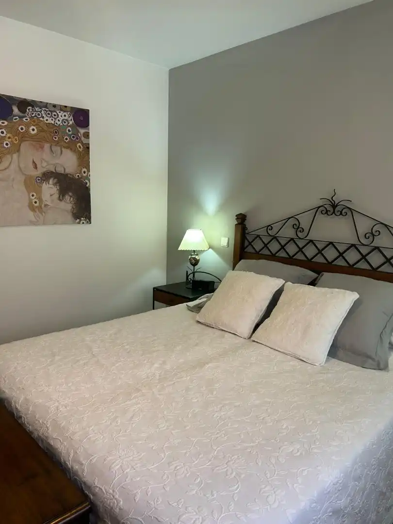 Einfamilien-Reihenhaus zum Verkauf in Calle Riaza, 21, Laguna de Duero Schlafzimmer von Einfamilien-Reihenhaus zum Verkauf in Laguna de Duero mit Balkon