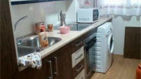 Foto 3 de Piso de alquiler en San Bartolomé - Millán de Priego, Jaén Capital