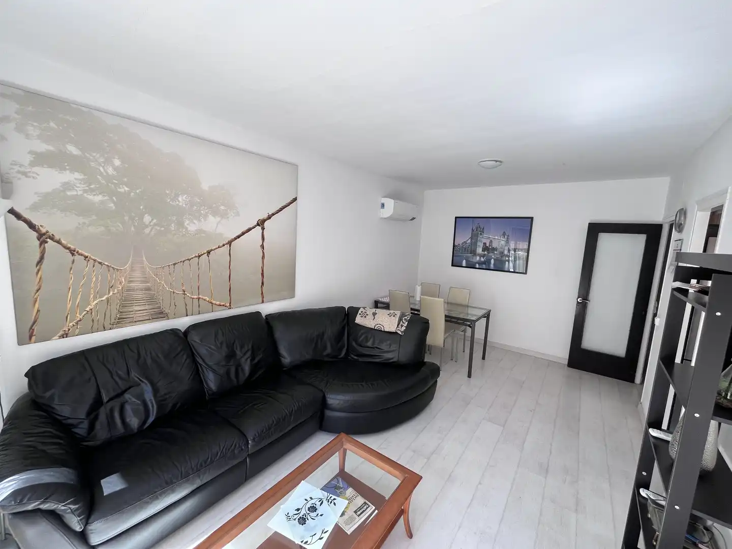 Flat for sale in Calle J Pers Ricart, 14, La Geltrú - Sant Jordi Living room of Flat for sale in Vilanova i la Geltrú with Air Conditioner and Balcony