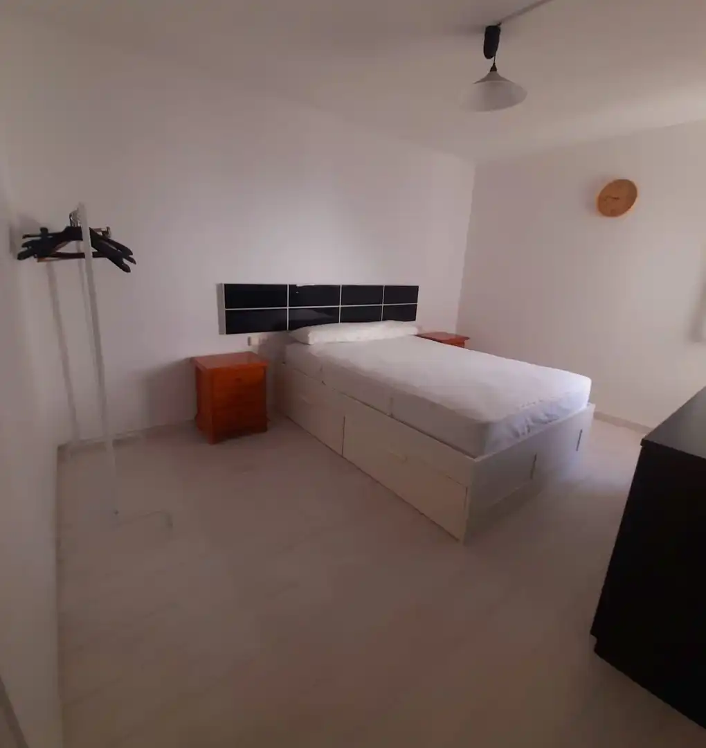 Flat for sale in Calle J Pers Ricart, 14, La Geltrú - Sant Jordi Bedroom of Flat for sale in Vilanova i la Geltrú with Air Conditioner and Balcony