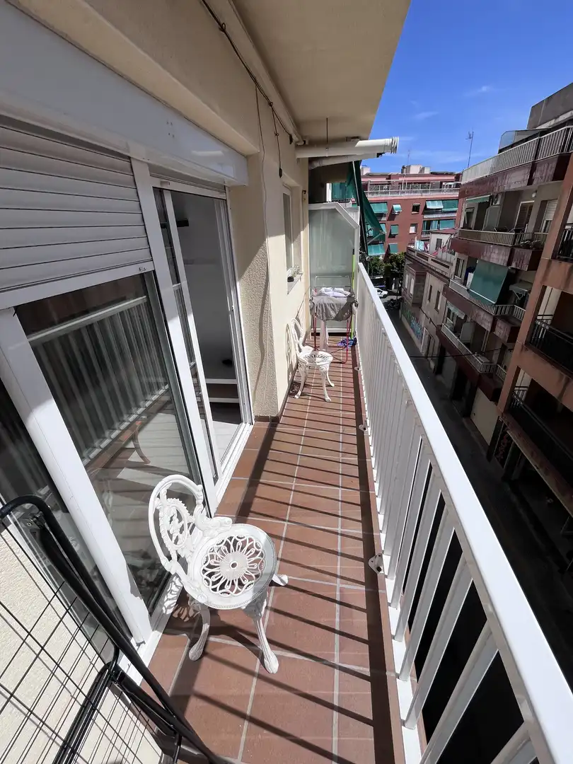 Flat for sale in Calle J Pers Ricart, 14, La Geltrú - Sant Jordi Balcony of Flat for sale in Vilanova i la Geltrú with Air Conditioner and Balcony