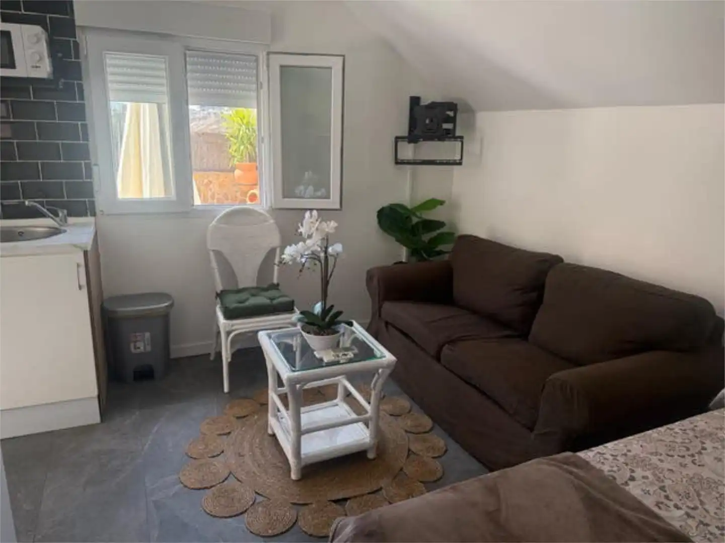 Apartamento de alquiler en Valdepelayo - Montepinos - Arroyo Culebro Sala de estar de Apartamento de alquiler en Leganés con Calefacción, Jardín privado y Terraza