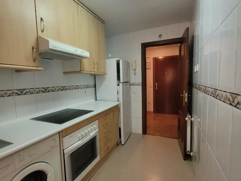 Piso de alquiler en Plaza del Cardenal Cisneros, 4, Centro Urbano Piso de alquiler en Plaza del Cardenal Cisneros, 4, Centro Urbano