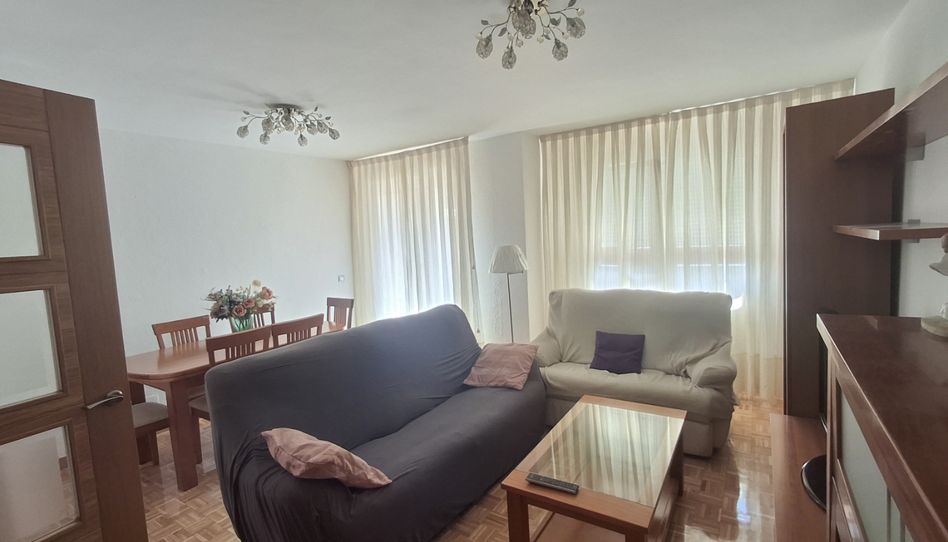 Piso en venta en Avenida de Víctor Gallego, 4, Las Viñas, Zamora Capital - imagen 1 Foto 1 de Piso en venta en Avenida de Víctor Gallego, 4, Las Viñas, Zamora Capital