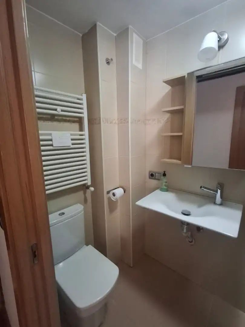 Piso en venta en Avenida de Víctor Gallego, 4, Las Viñas Baño de Piso en venta en Zamora Capital con Calefacción, Parquet y Terraza