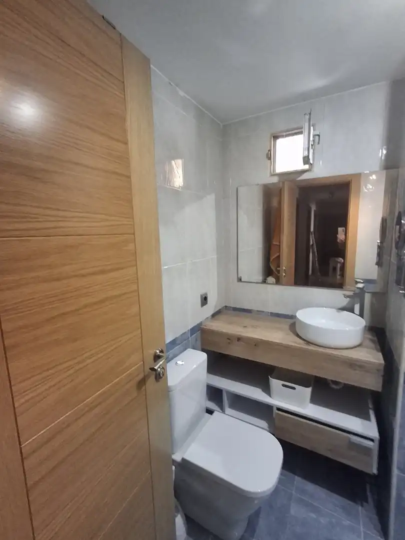 Piso en venta en Avenida de Víctor Gallego, 4, Las Viñas Baño de Piso en venta en Zamora Capital con Calefacción, Parquet y Terraza