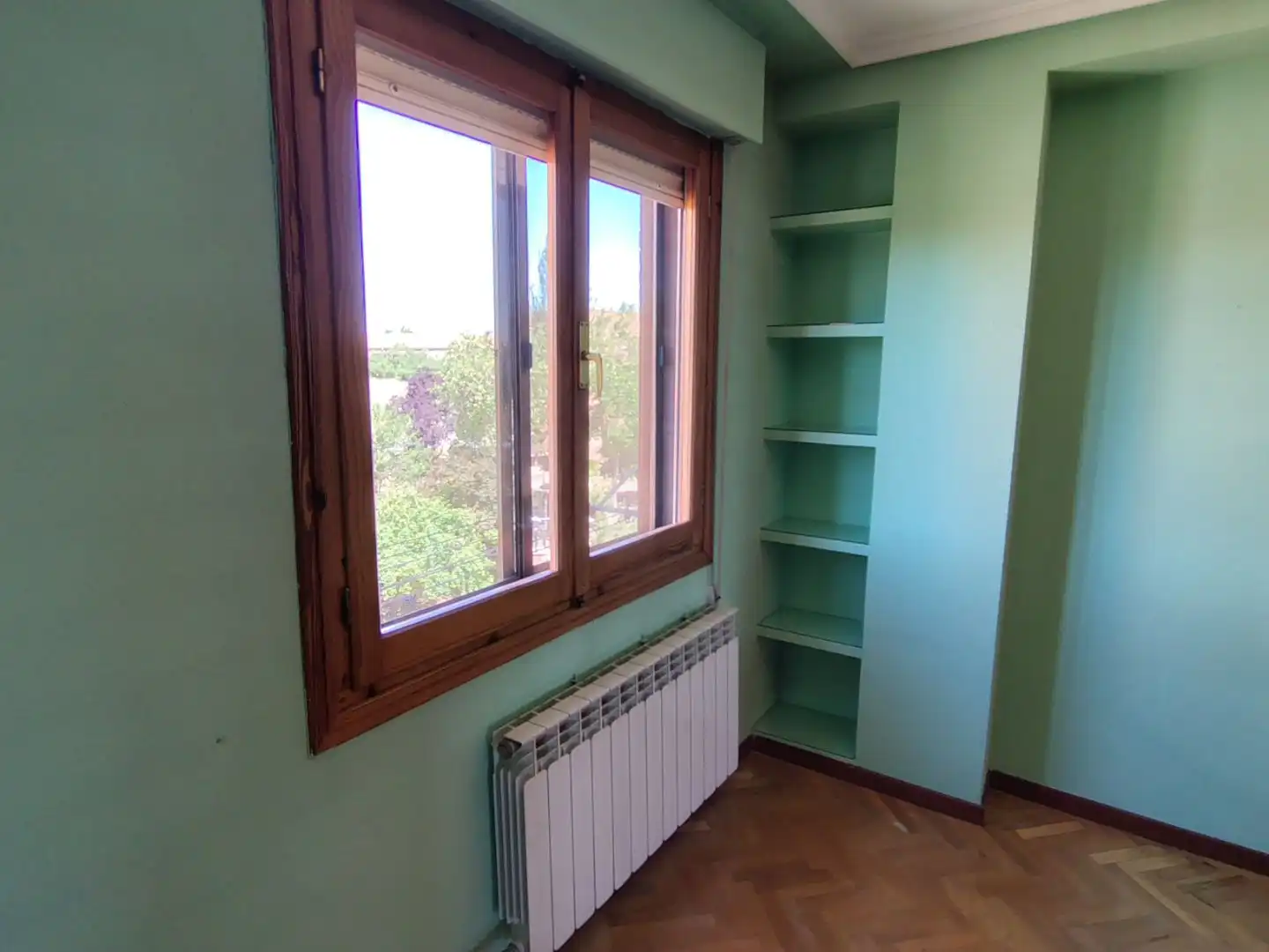 Pis en venda a Medina del Campo Dormitori de Pis en venda en Medina del Campo amb Aire condicionat, Calefacció i Parquet