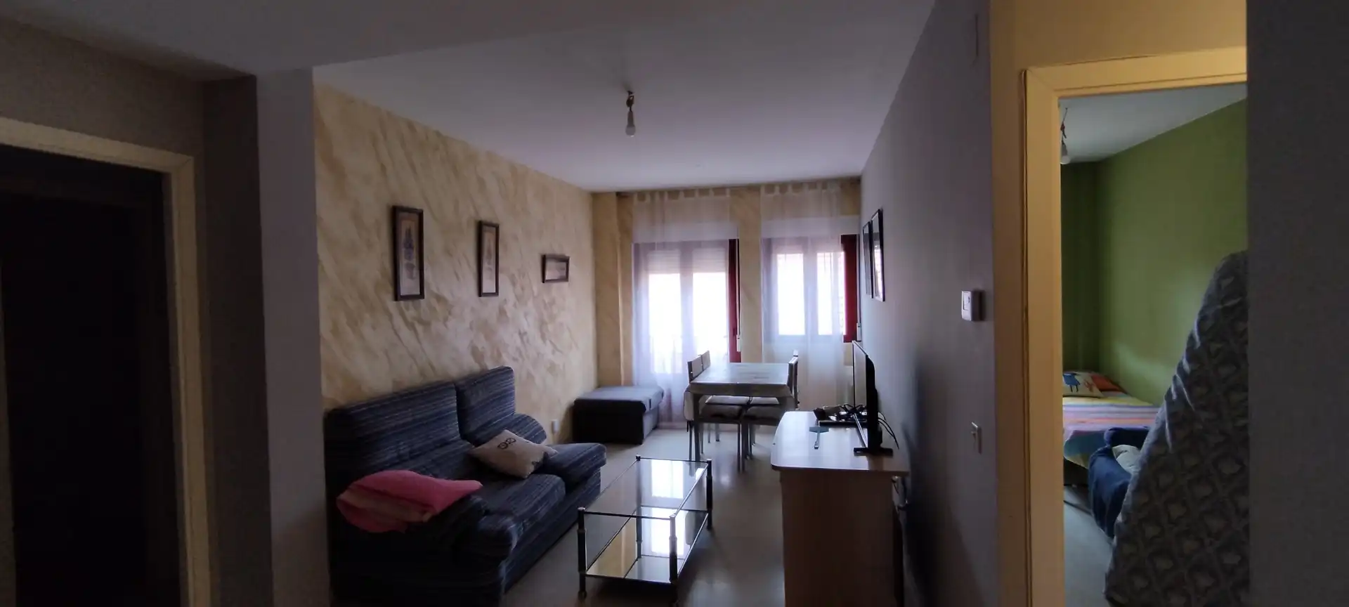 Wohnung zur Miete in Carretera Soliedra, 1, Morón de Almazán Wohnzimmer von Wohnung zur Miete in Morón de Almazán mit Heizung, Abstellraum und Möbliert