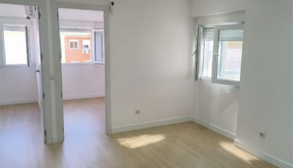 Piso en venta en Los Rosales, Madrid Capital - imagen 1 Foto 1 de Piso en venta en Los Rosales, Madrid Capital