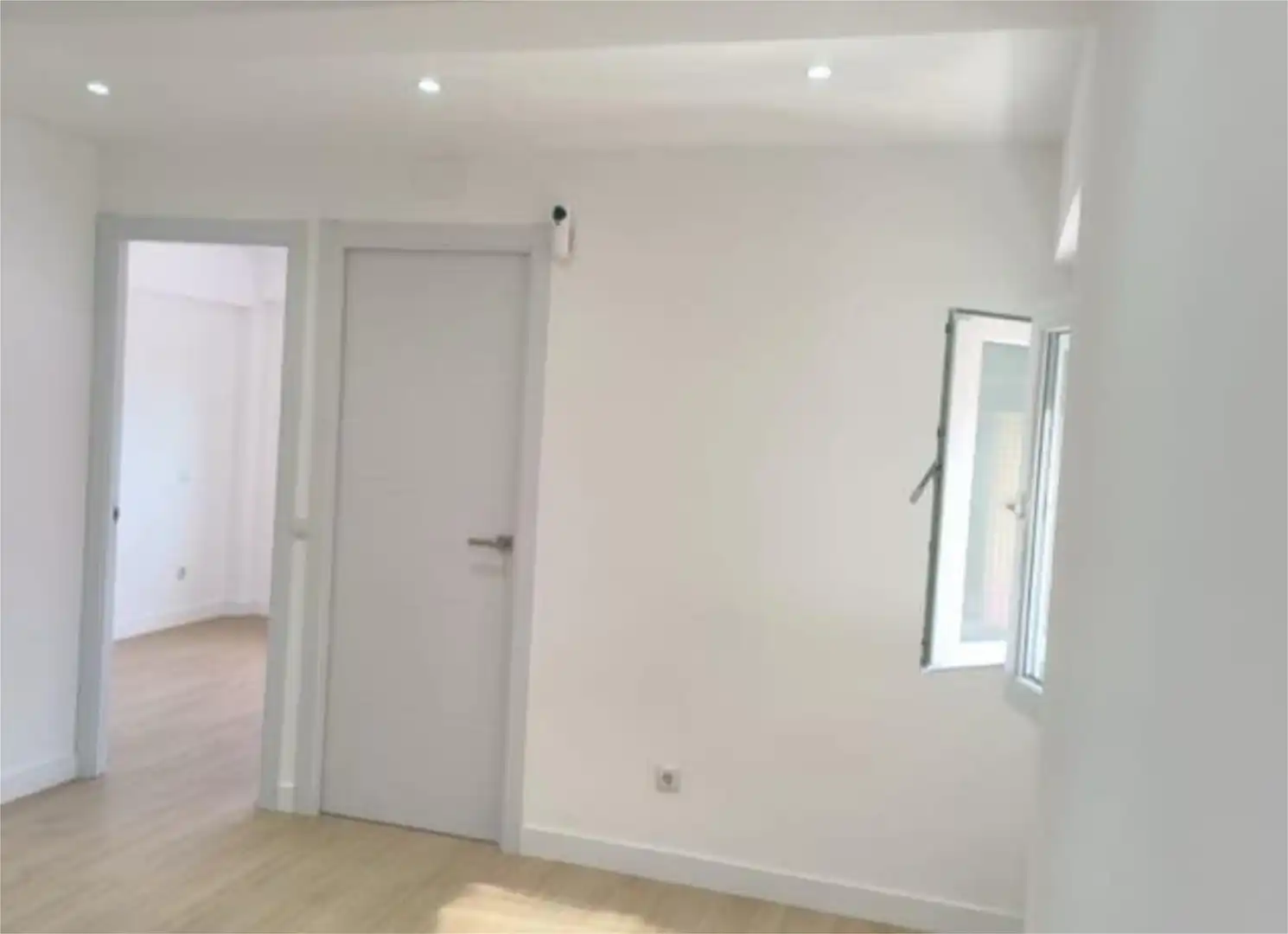 Piso en venta en Los Rosales Piso en venta en Madrid