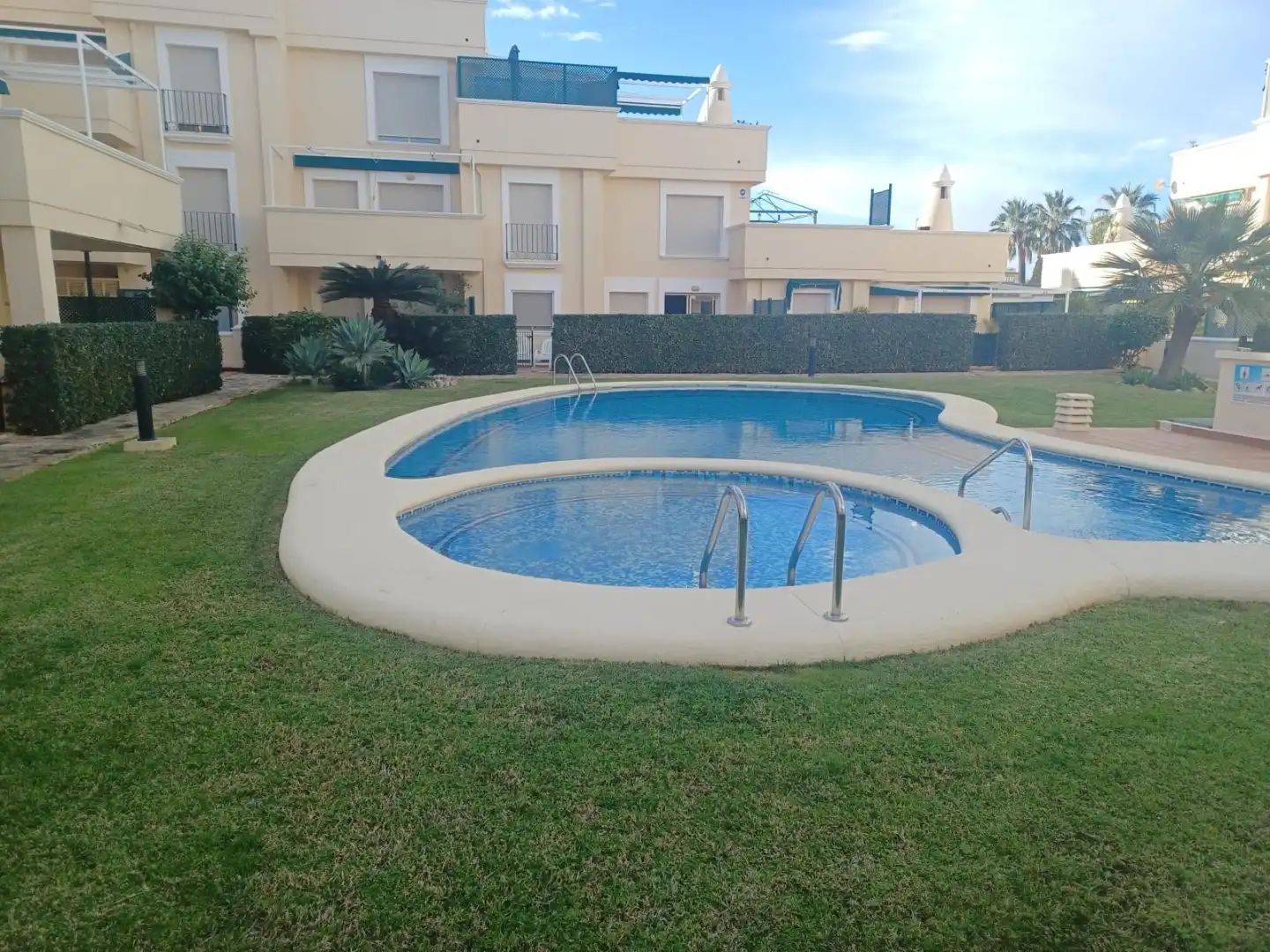 Wohnung zur Miete in Carretera de Les Marines a Dénia, 3, El Palmar - Los Molinos Schwimmbecken von Wohnung zur Miete in Dénia mit Klimaanlage, Terrasse und Schwimmbad