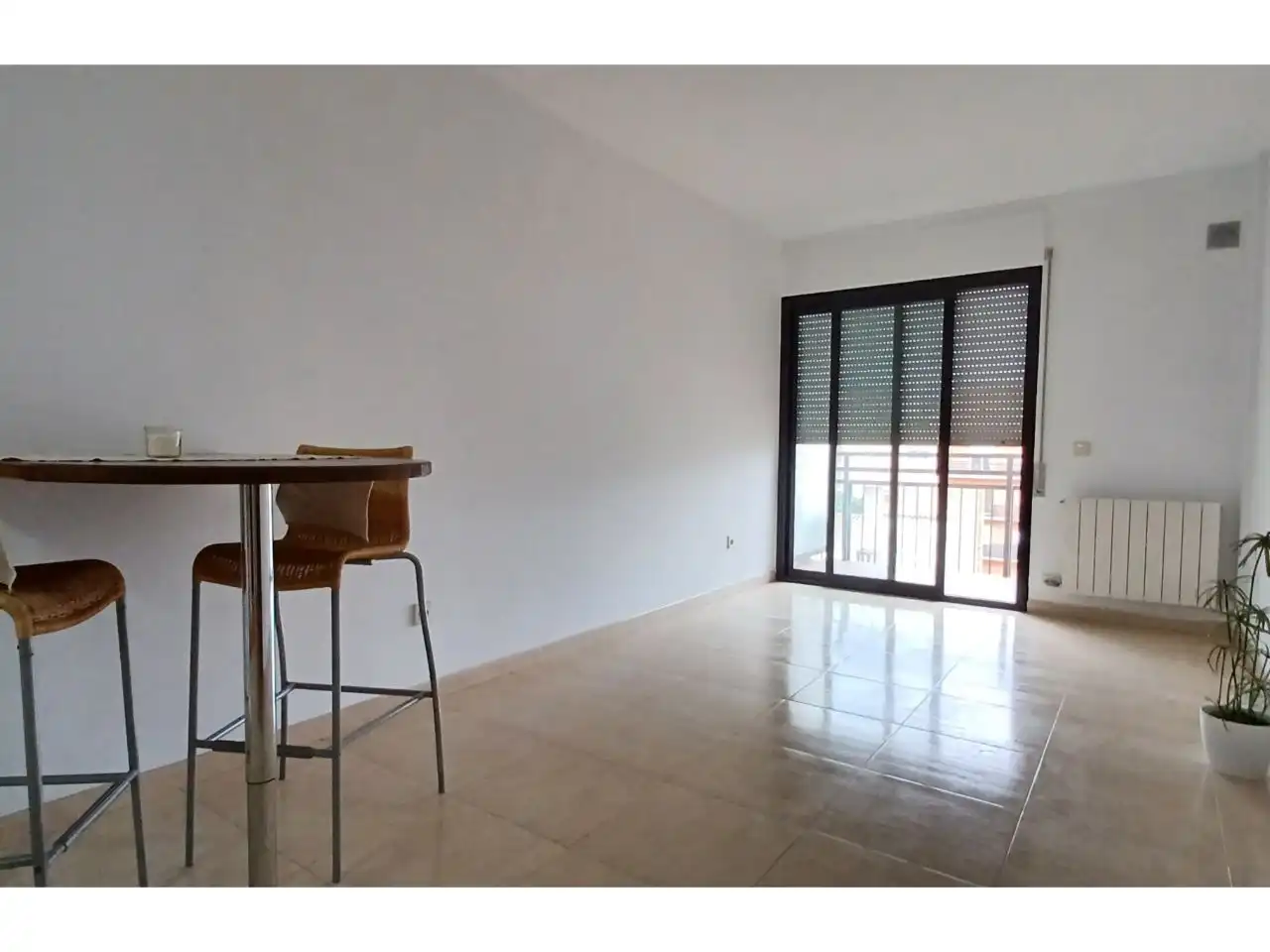 Wohnung zum Verkauf in Carrer de Puigneulòs, 28, Can Gibert del Pla Wohnzimmer von Wohnung zum Verkauf in Girona Capital