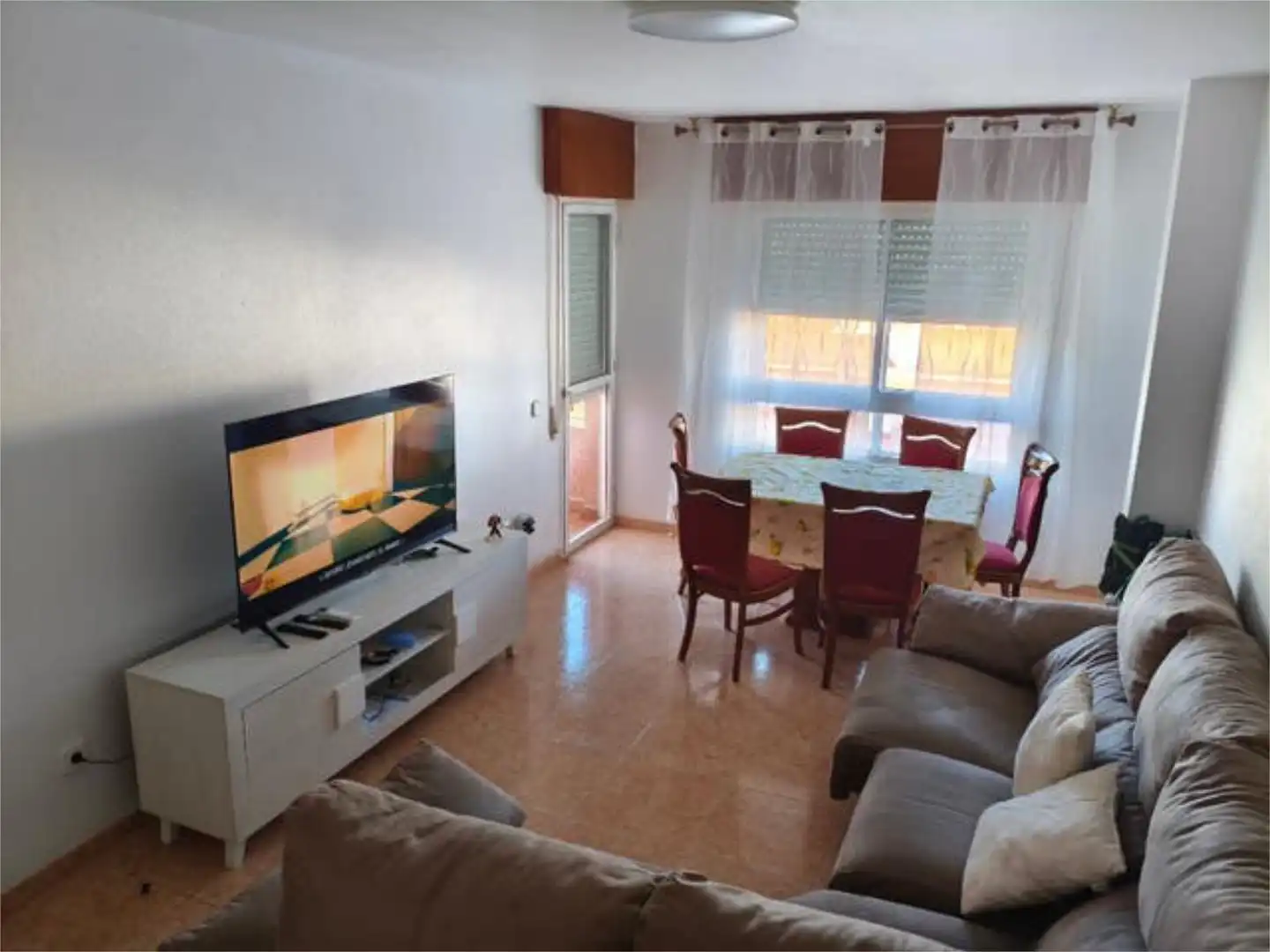 Flat for rent in Los Molinos - Villa Blanca Living room of Flat for rent in Almería with Heating, Terrace and Furnished