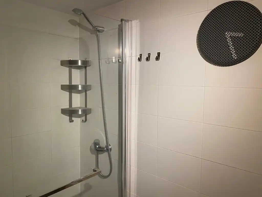 Loft de alquiler en Calle Alcalá, 510, Simancas Baño de Loft de alquiler en Madrid Capital con Aire acondicionado y Terraza