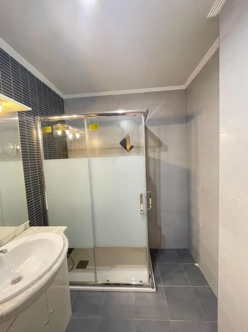 Flat for rent in Avenida Patrimonio de la Humanidad, 29, Hervencias Altas - El Pinar Flat for rent in Avenida Patrimonio de la Humanidad, 29, Hervencias Altas - El Pinar