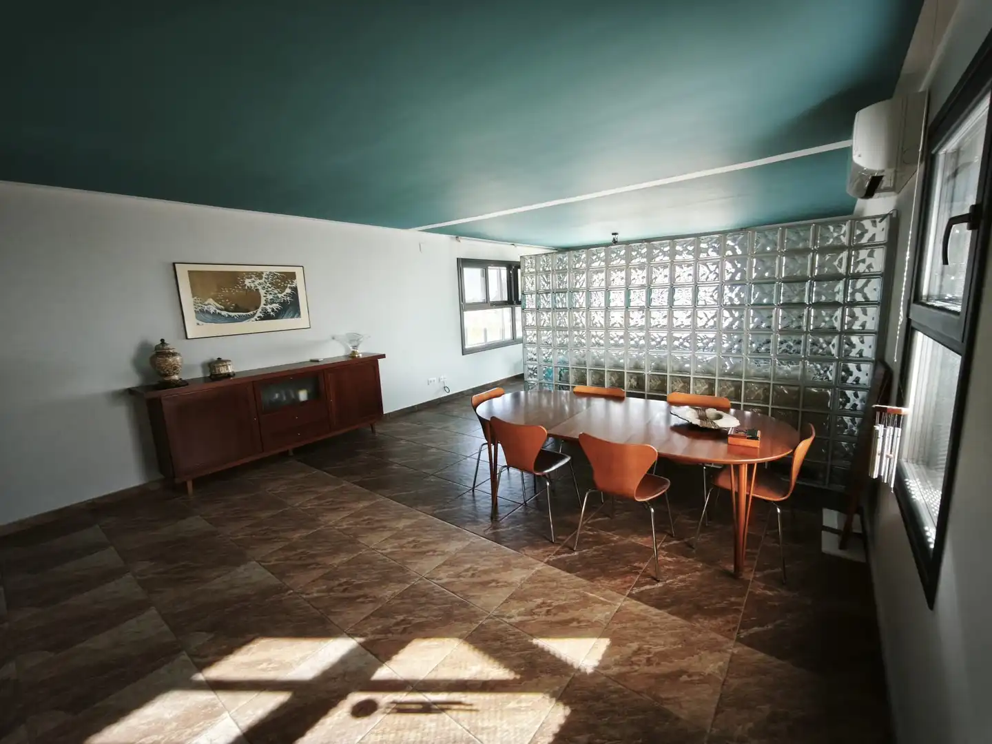 Casa o xalet en venda a Calle de la Iglesia, 21t, San Román de los Montes Menjador de Casa o xalet en venda en San Román de los Montes amb Aire condicionat i Terrassa