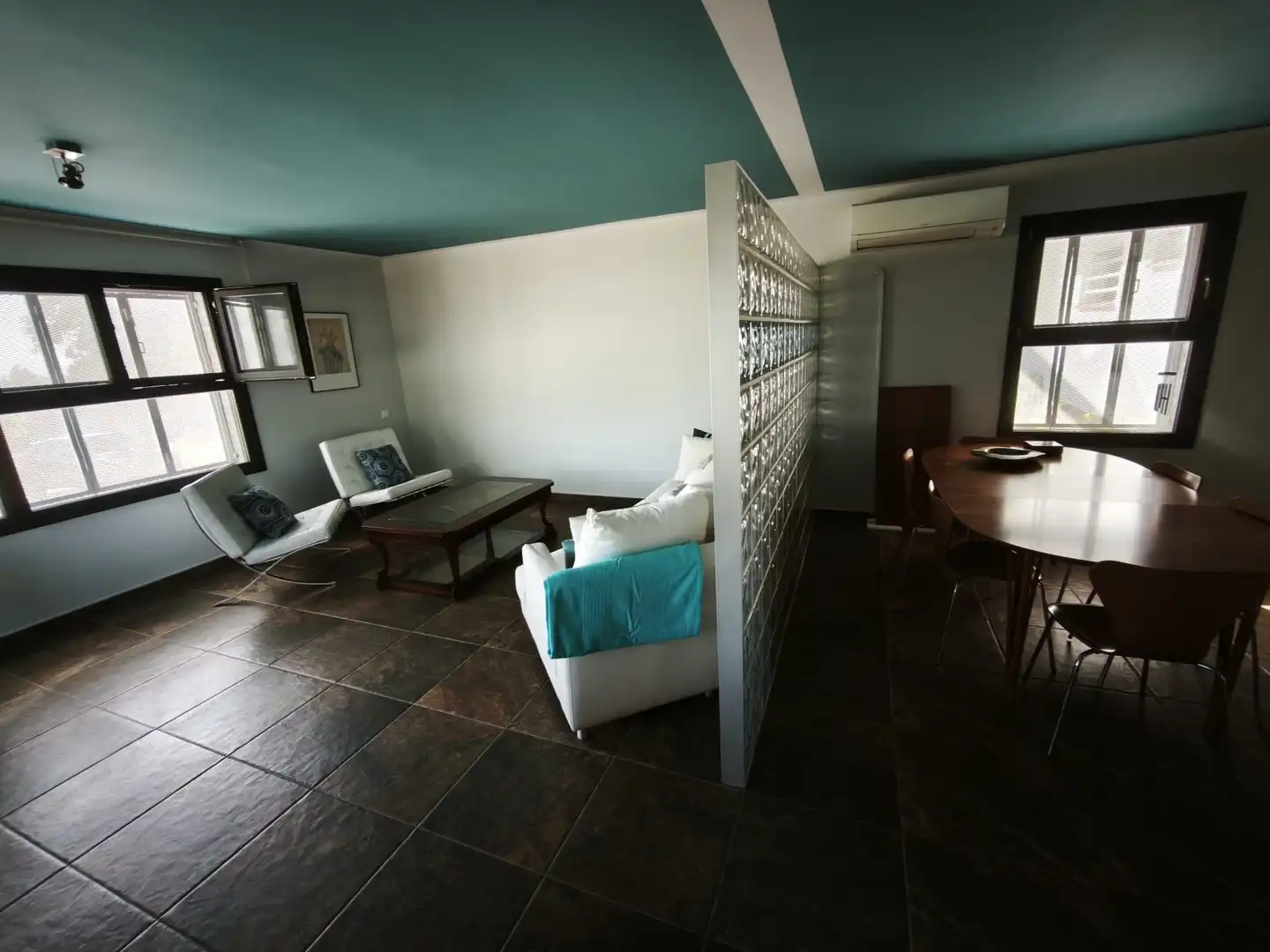 Casa o xalet en venda a Calle de la Iglesia, 21t, San Román de los Montes Sala d'estar de Casa o xalet en venda en San Román de los Montes amb Aire condicionat i Terrassa
