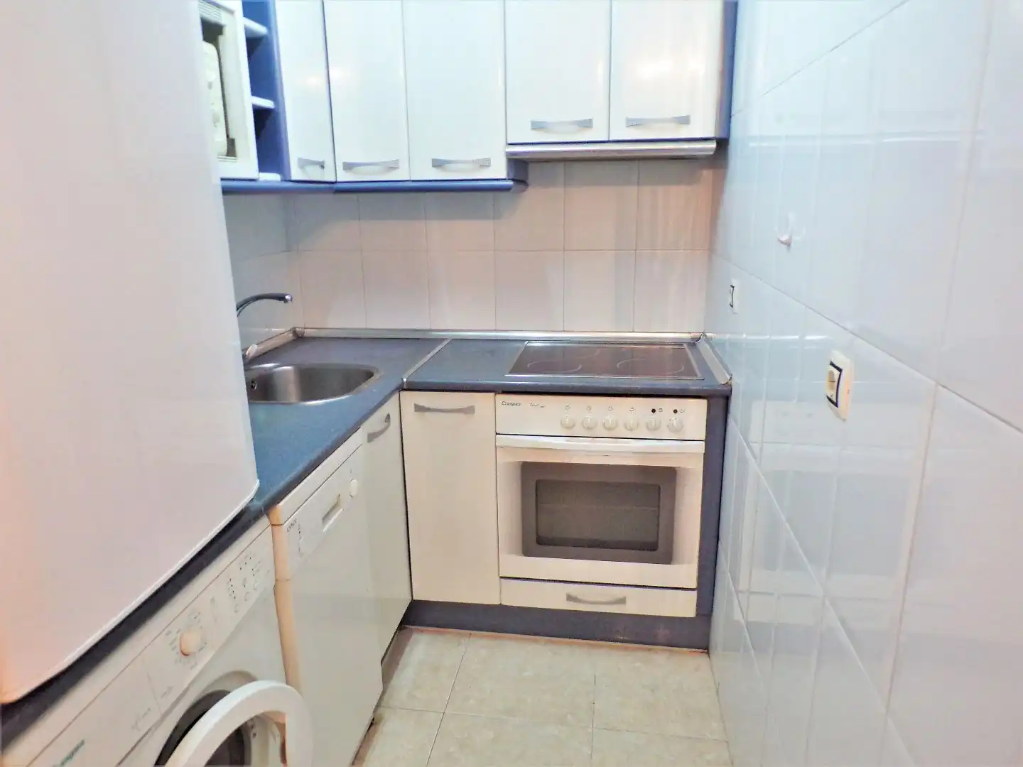 Piso en venta en Calle Médico Valentín Gil, 8b, Riaza Cocina de Piso en venta en Riaza con Balcón