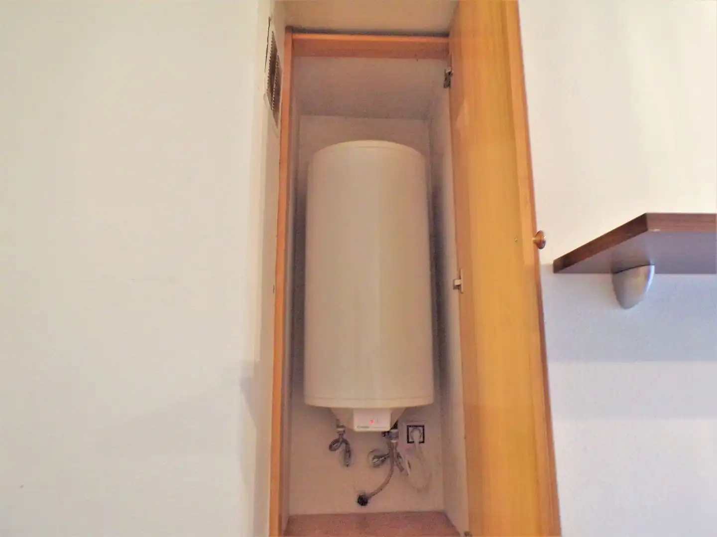 Piso en venta en Calle Médico Valentín Gil, 8b, Riaza Habitación de Piso en venta en Riaza con Balcón