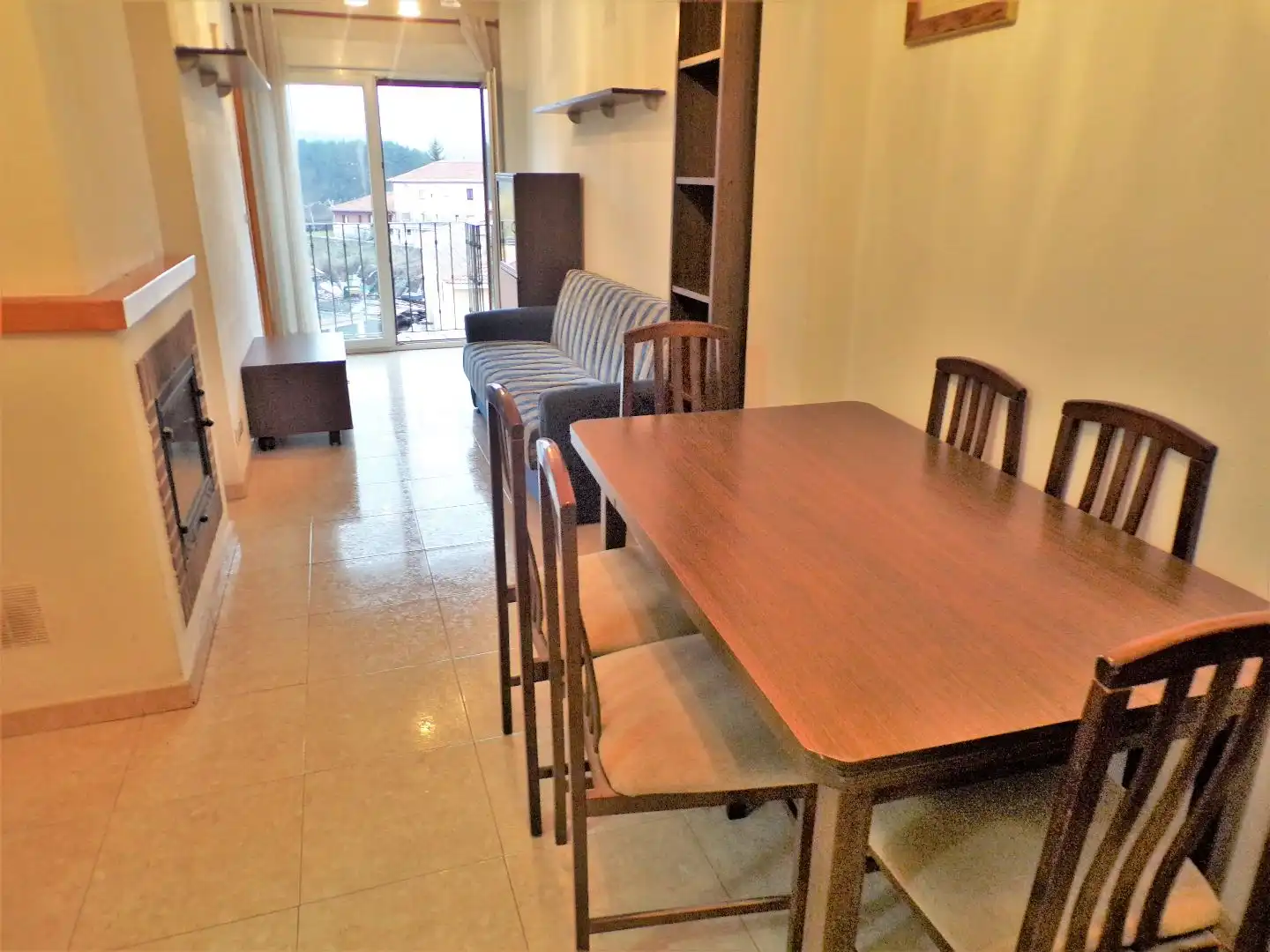 Piso en venta en Calle Médico Valentín Gil, 8b, Riaza Comedor de Piso en venta en Riaza con Balcón