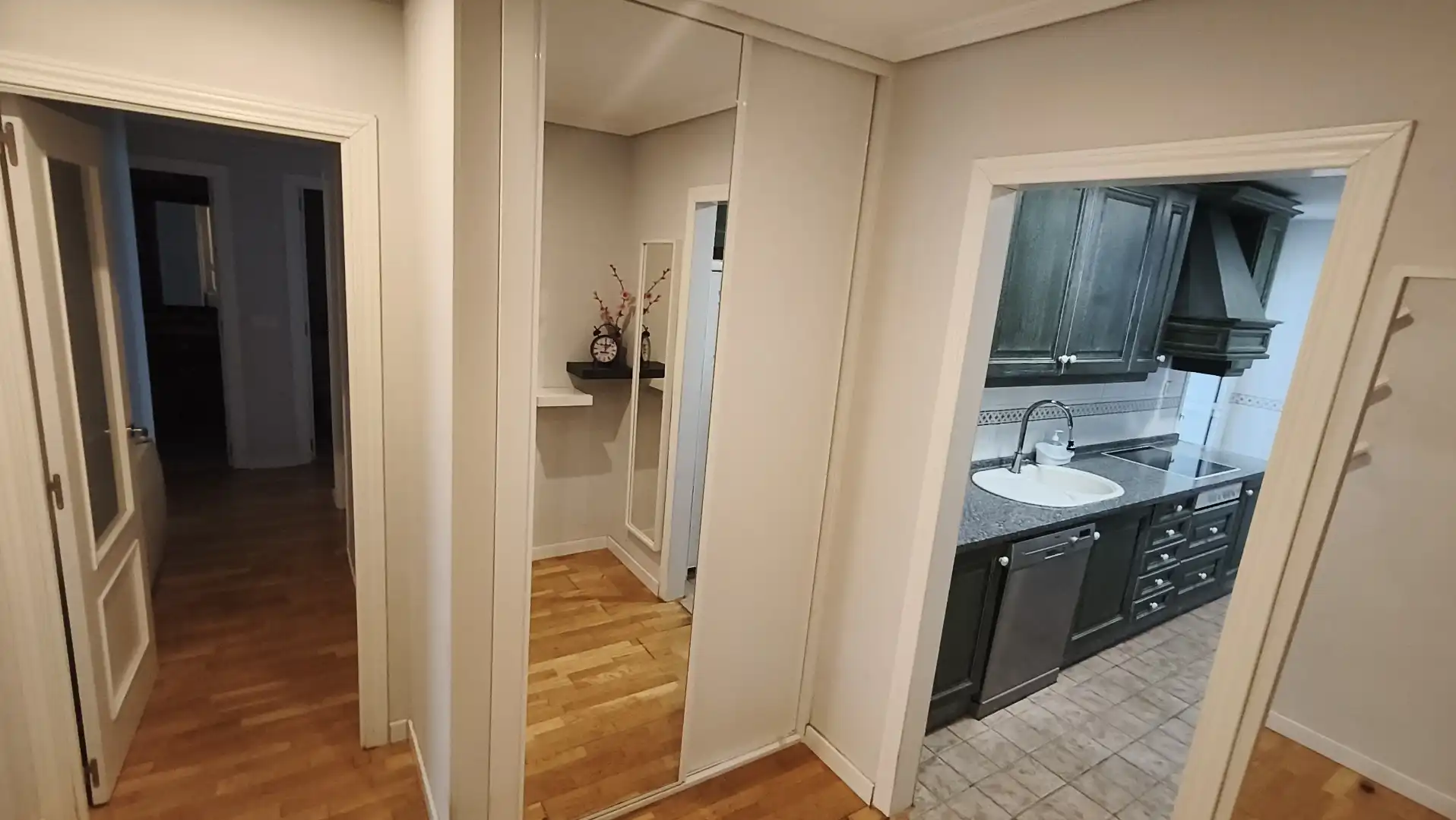 Flat for rent in Calle Romeral, 25, Badajoz Capital Flat for rent in Badajoz Capital with Air Conditioner