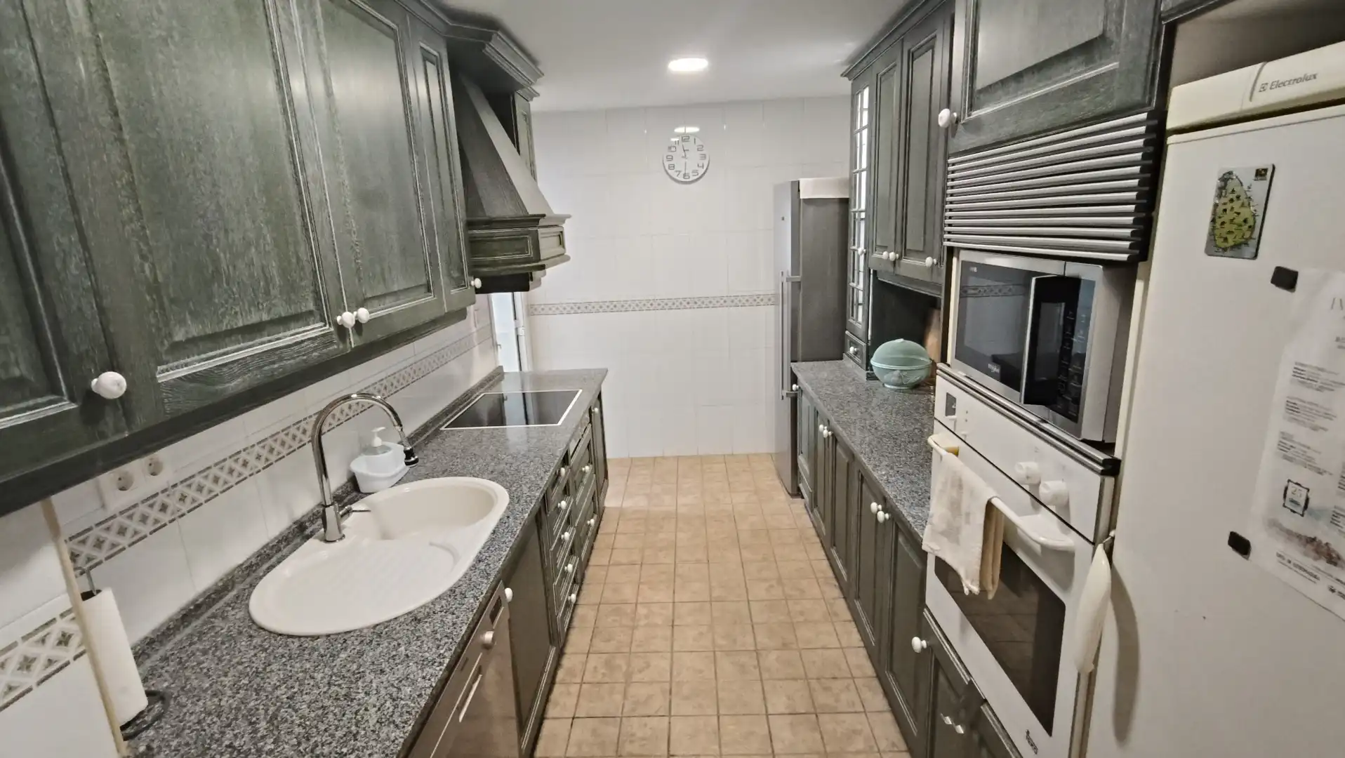 Flat for rent in Calle Romeral, 25, Badajoz Capital Kitchen of Flat for rent in Badajoz Capital with Air Conditioner