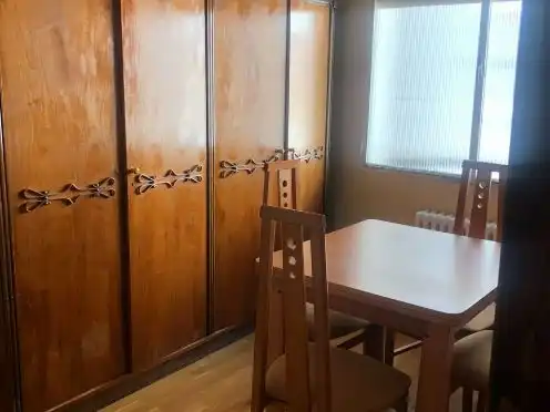 Pis de lloguer a Rúa Rampa de Sas, 1, Couto Menjador de Pis de lloguer en Ourense Capital amb Balcó
