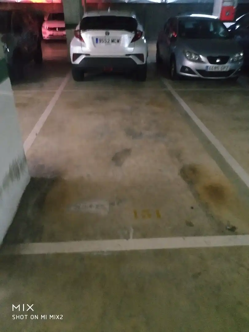 Garatge de lloguer a Carrer de Vilalba dels Arcs, 18, La Guineueta Aparcament de Garatge de lloguer en Barcelona